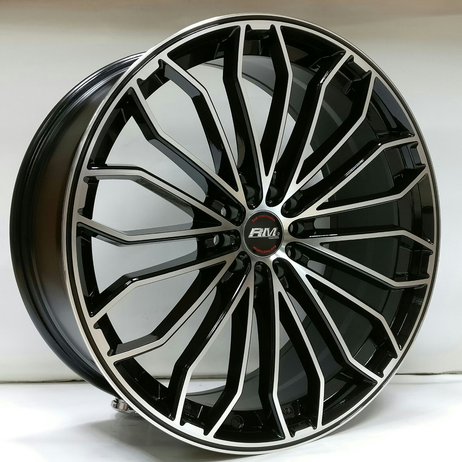 19″ 5×114.3 Designer Rims LK Performance Centre