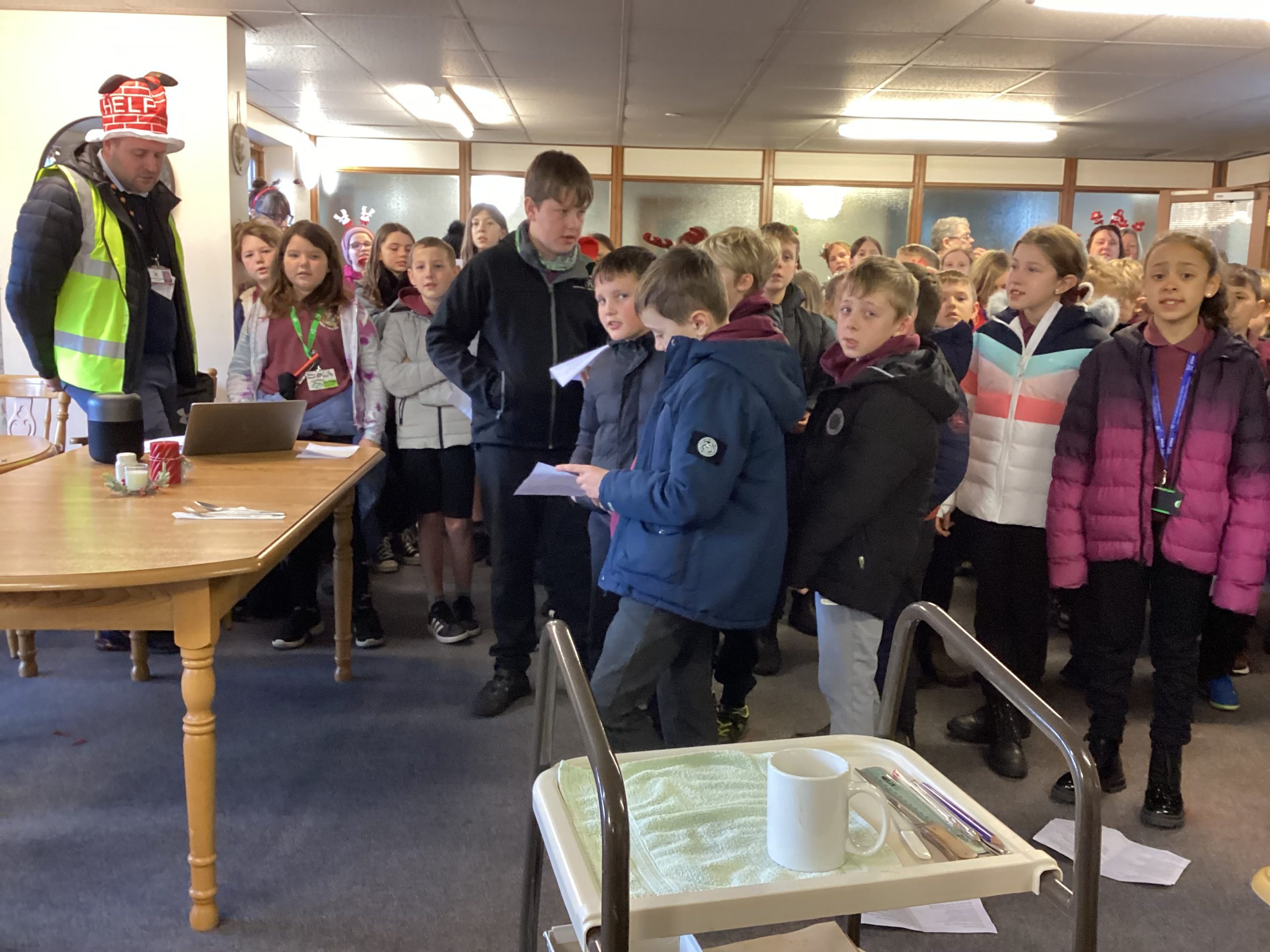 Maes Y Wennol and Bodlondeb at Christmas time Ysgol Gynradd