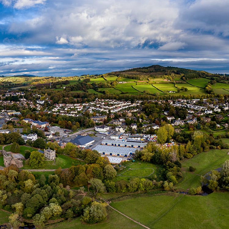 Abergavenny Llanthony Castaway