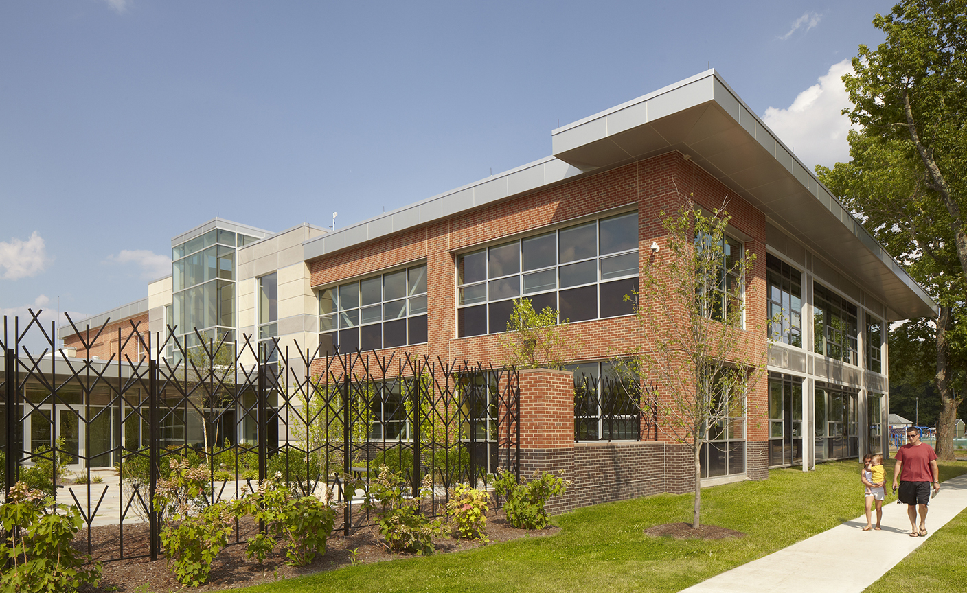 Walpole Public Library « LLB Architects Lerner Ladds Bartels