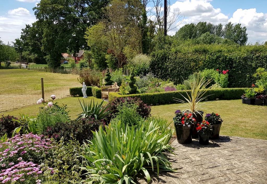 The Awkward Shaped Plot Llevelo Garden Design