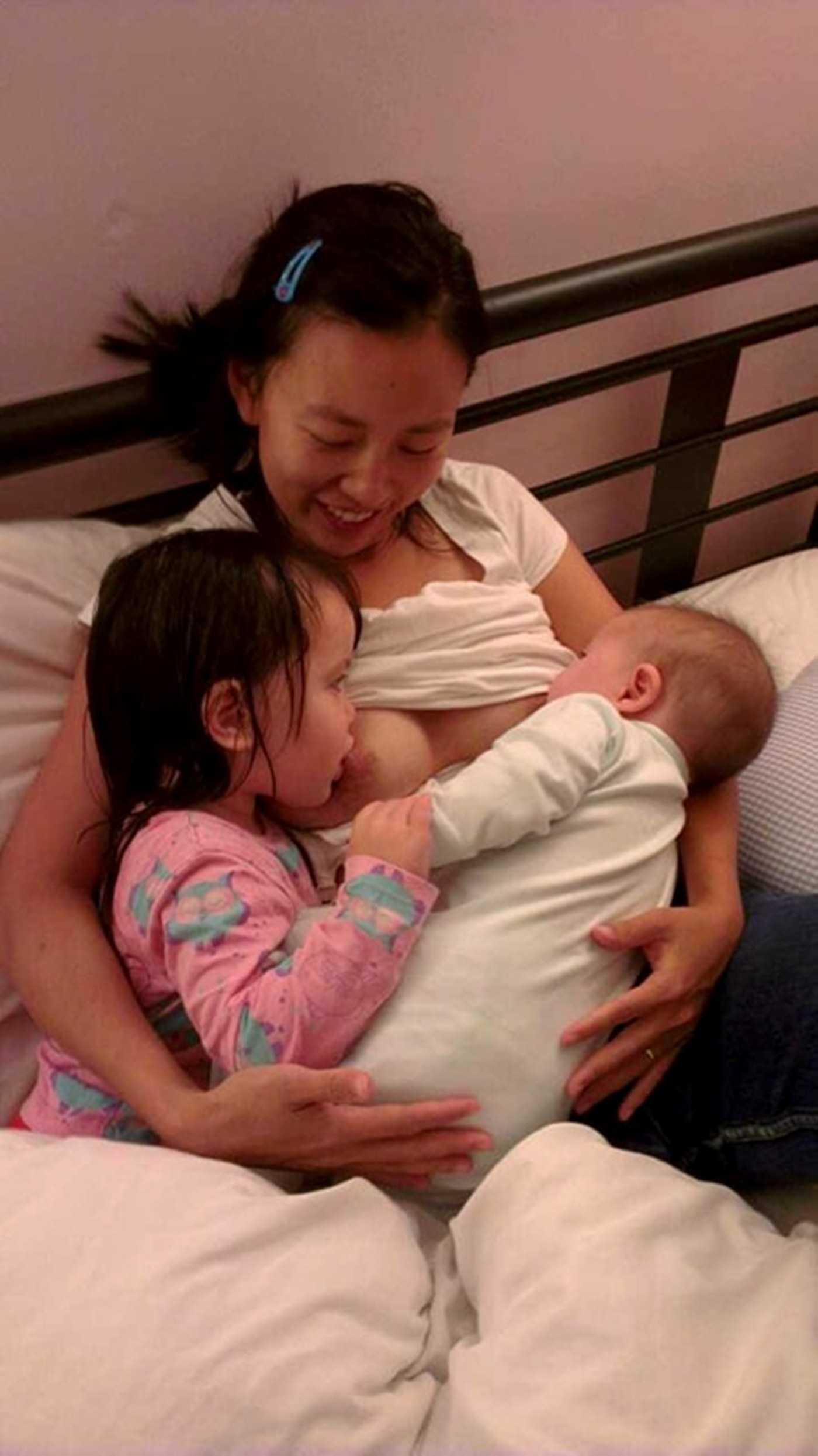 The Breastfeeding Class You Never Had Getting started nursing your