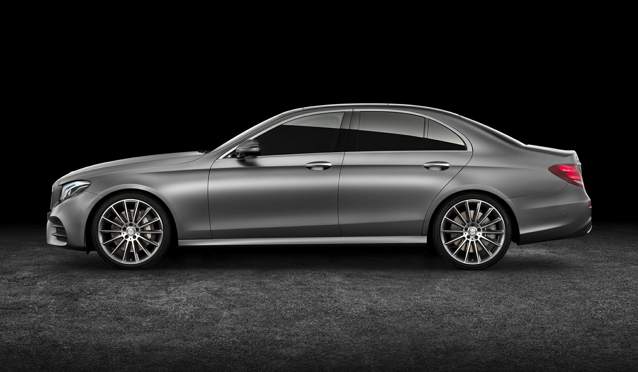 MercedesBenz E300 (2018) LLMotors