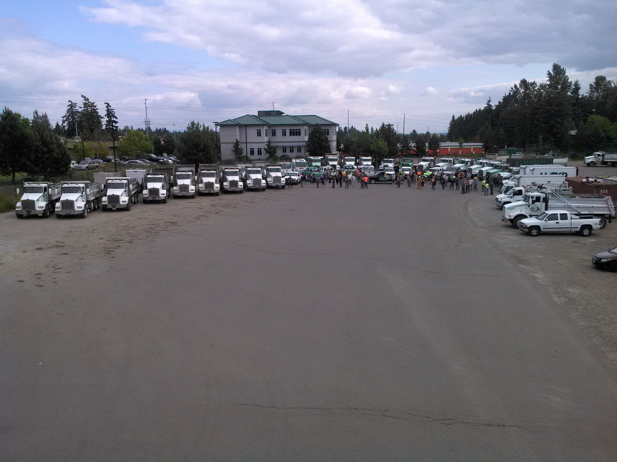 Equipment Lloyd Enerprises