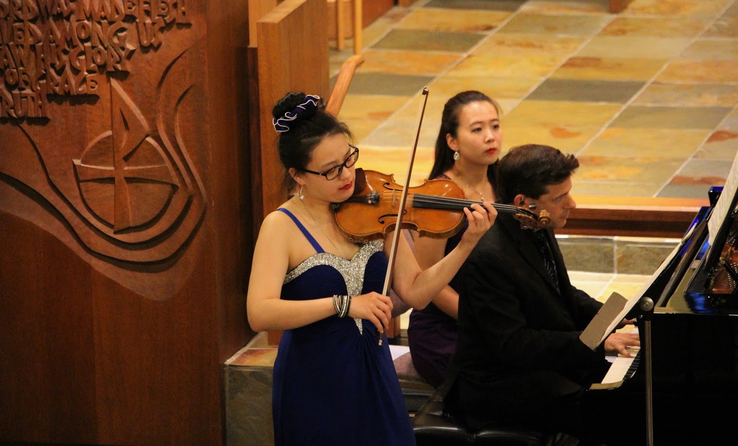 Hannah Leffler, flute joins the 2017 LMC Award tour Ladies Musical