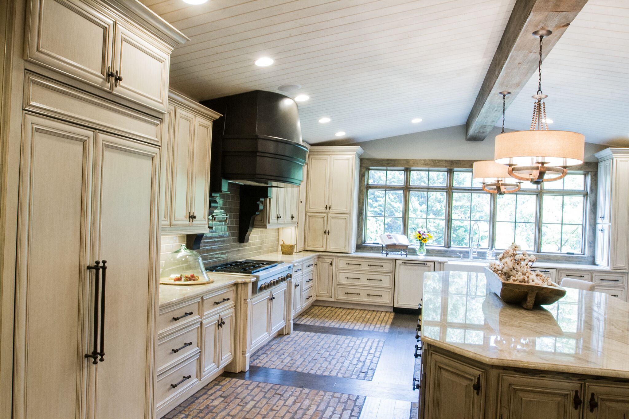 Rock House Kitchen L&M Interior Design