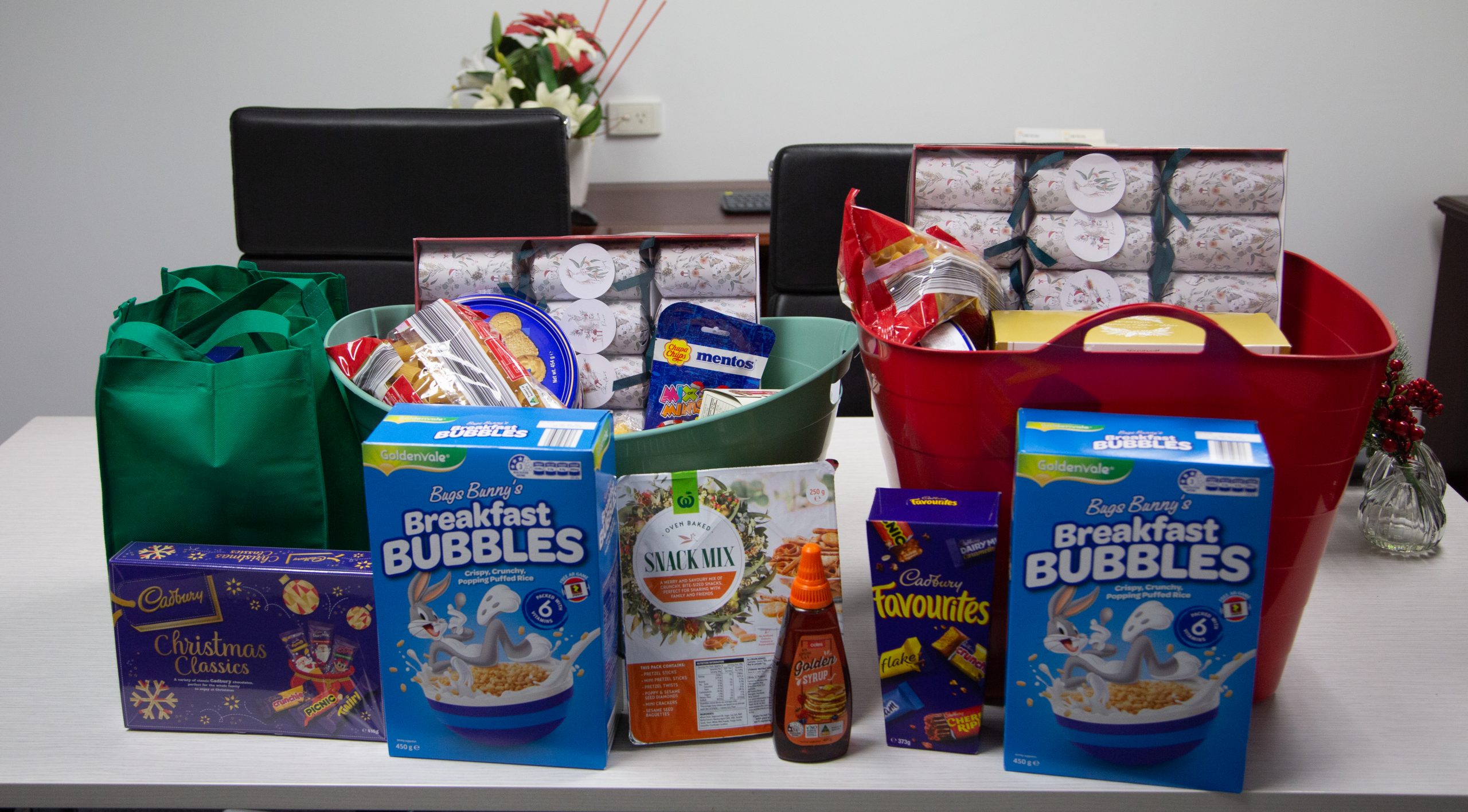 Melbourne's Christmas Hamper LMI Group