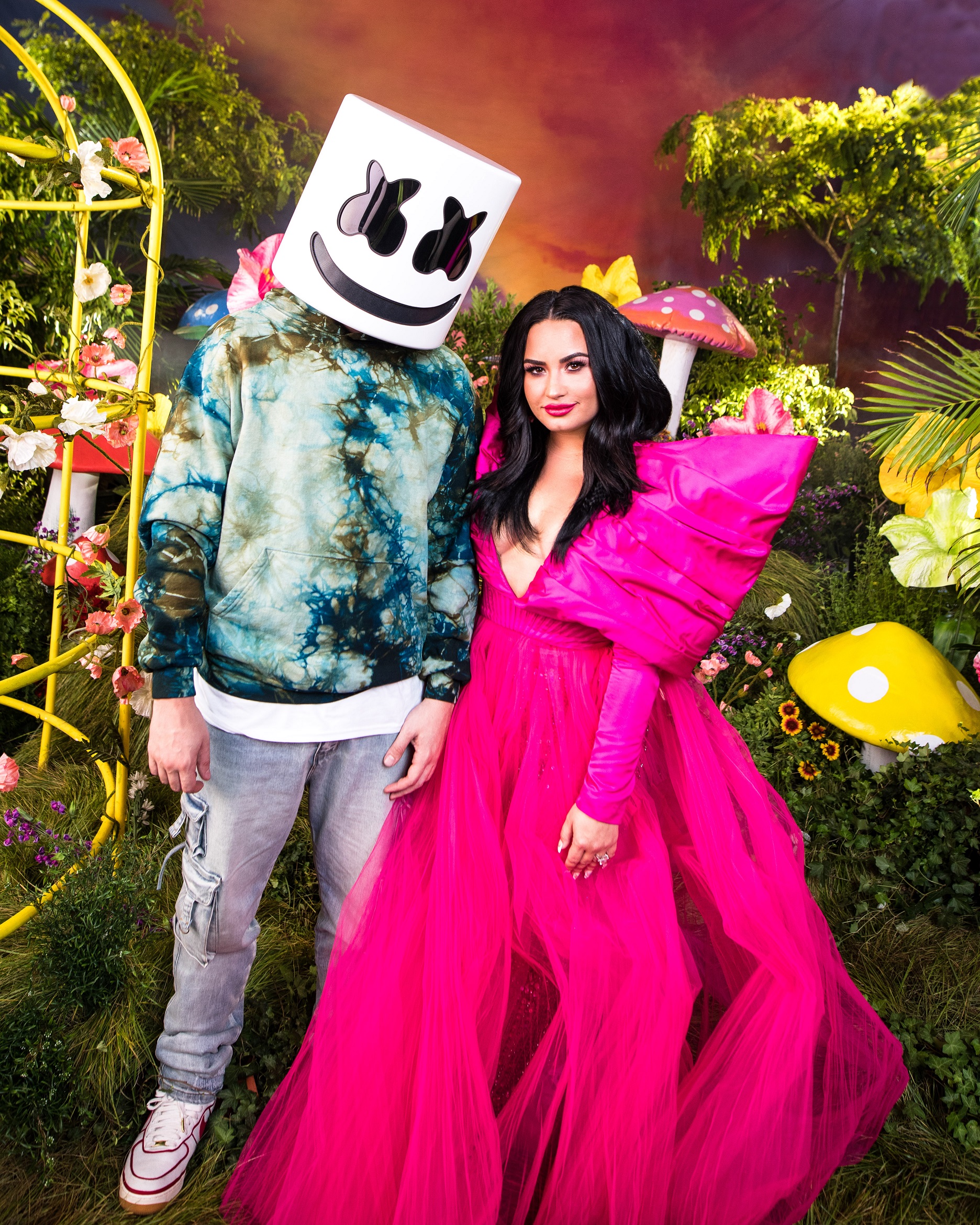 Marshmelloとdemi Lovato 世界自殺予防デーを受けて新曲 Ok Not To Be Ok を公開lmusic 音楽ニュース Lmusic 音楽ニュース