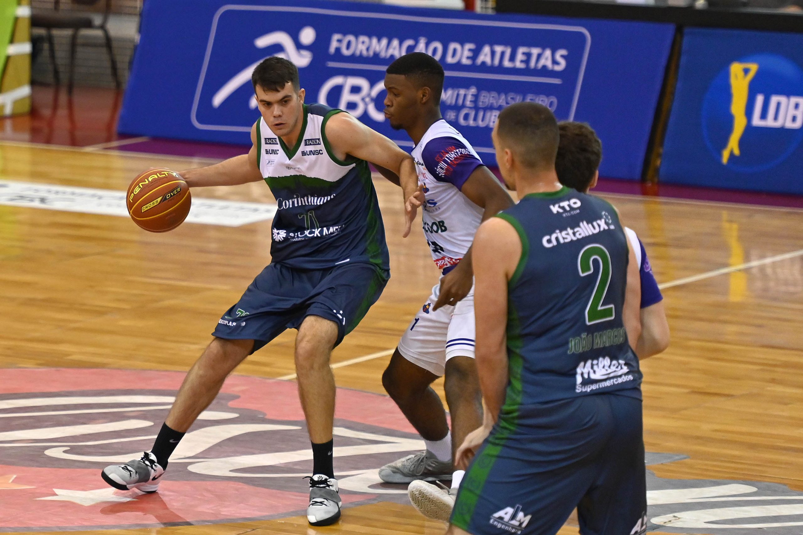 Pato Basquete 57 x 78 União Corinthians Liga Nacional de Basquete