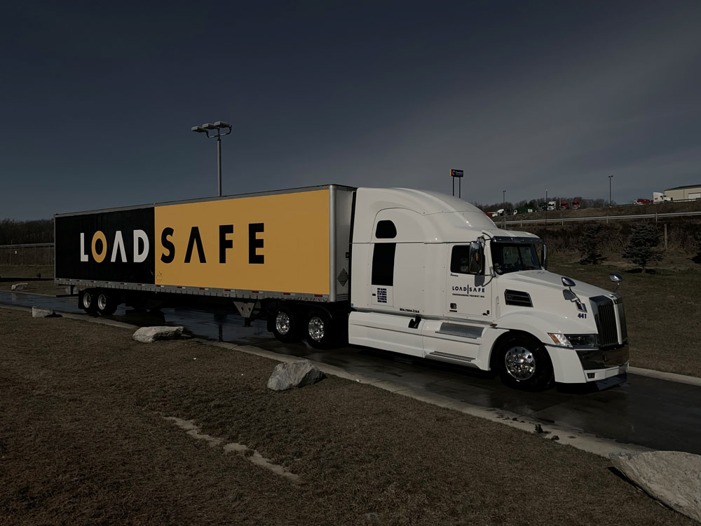 Load Safe Cross Border Logistics Company Calgary, AB Trucking