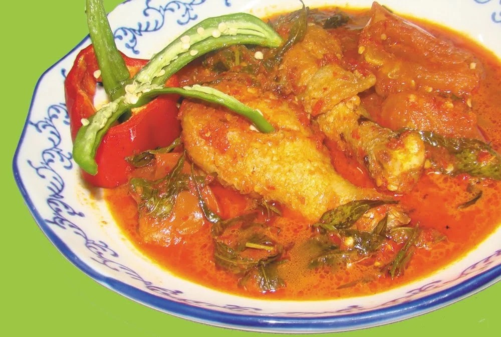 9 Resipi Masakan Ayam Buat Anda Yang Diet dan Nak Kurus Lobak Merah