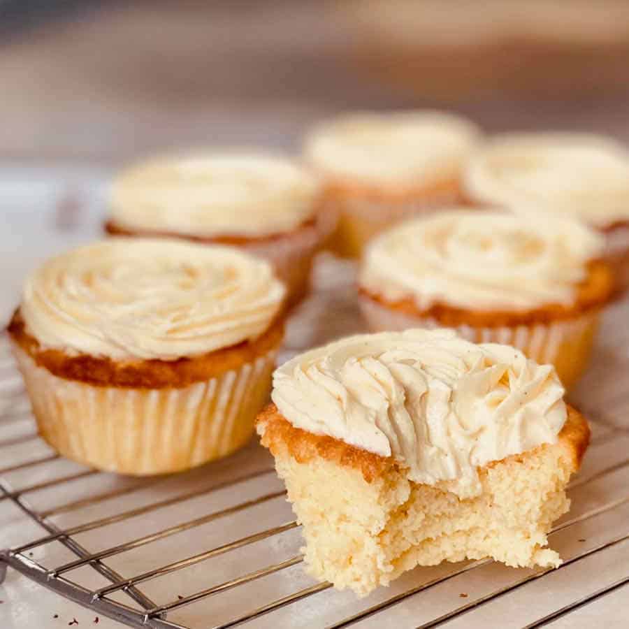 Light Vanilla Cream Cheese Cupcakes with hint of lemon