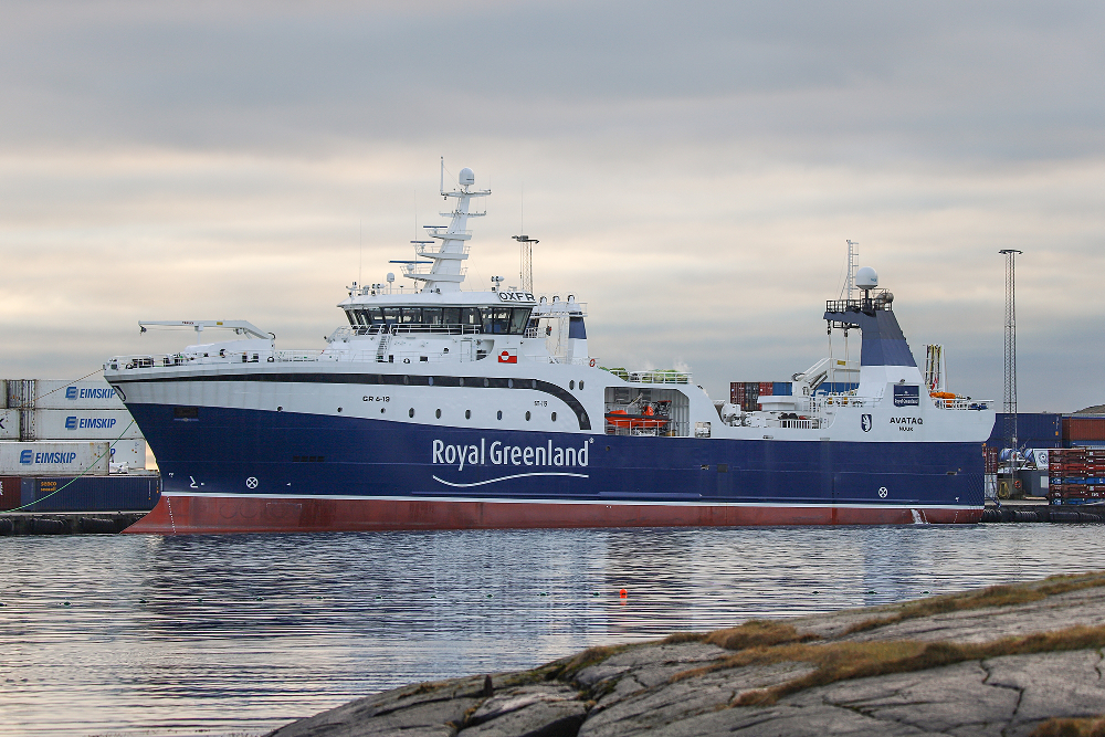 Impressive new Royal Greenland trawler stopped by Tórshavn over Christmas