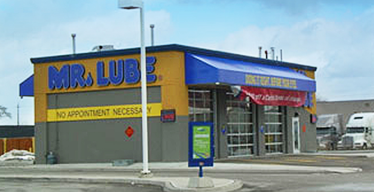 4380 Walker Road, Windsor Mr. Lube + Tires