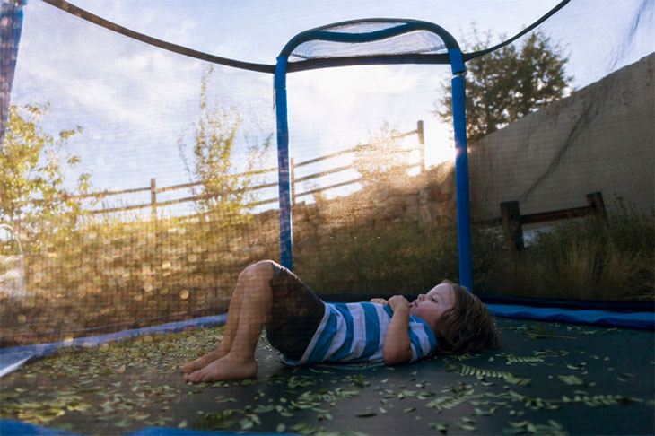 All You Need to Know About How to Set Up a Trampoline - Local Belle