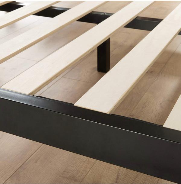 ZINUS QUEEN Bed Frame & ZINUS QUEEN Memory Foam