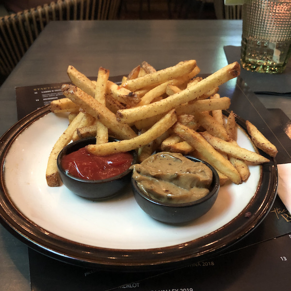 The Brandy in Glendale for a Meal, Stay the Night" Local Food