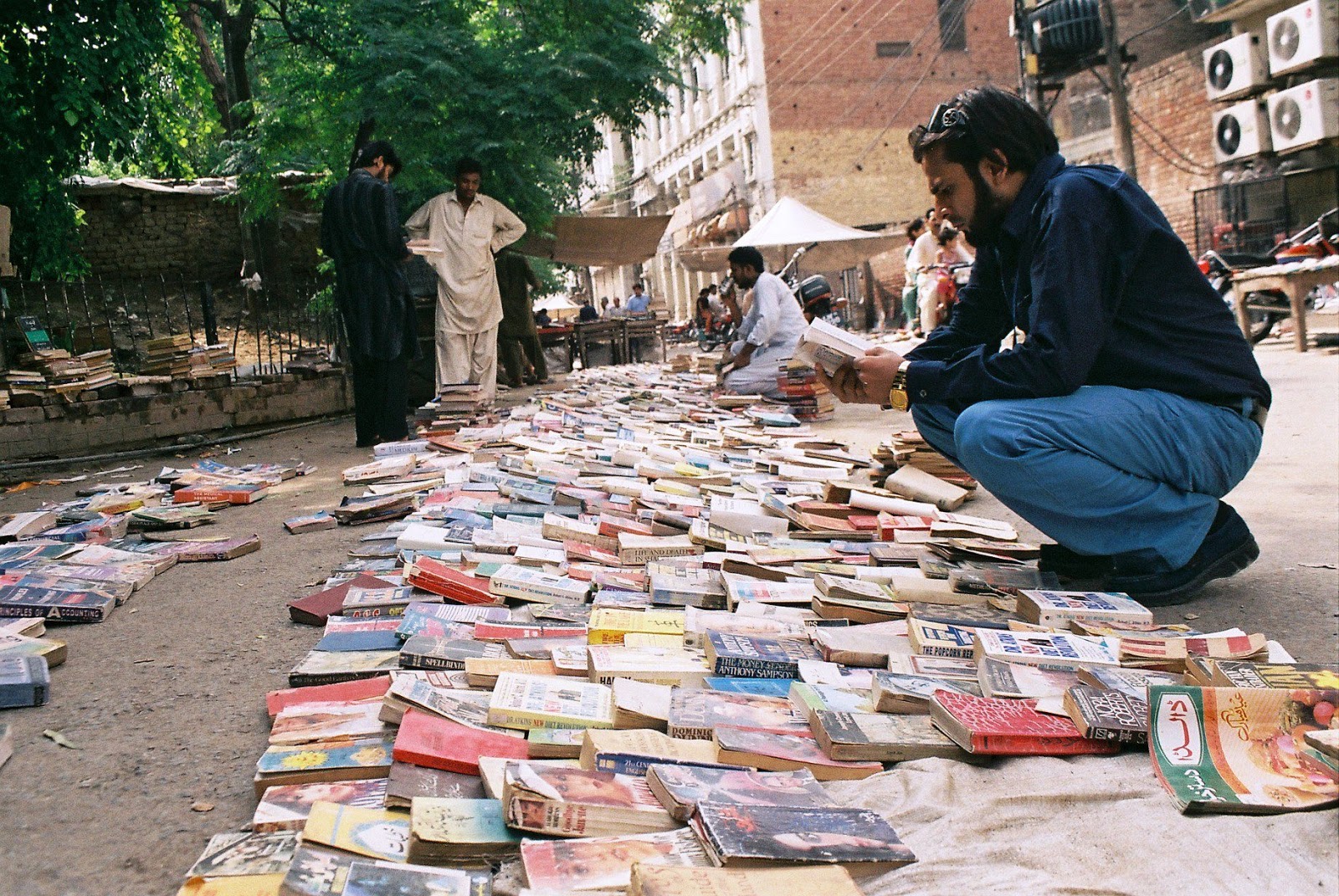 Anarkali Bazar Old Bazar to New Anarkali