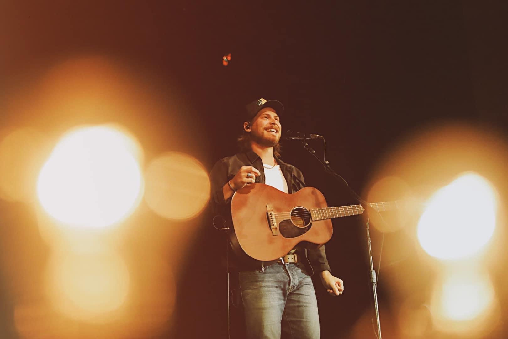 Cory Asbury Comes to Pensacola Local Pulse