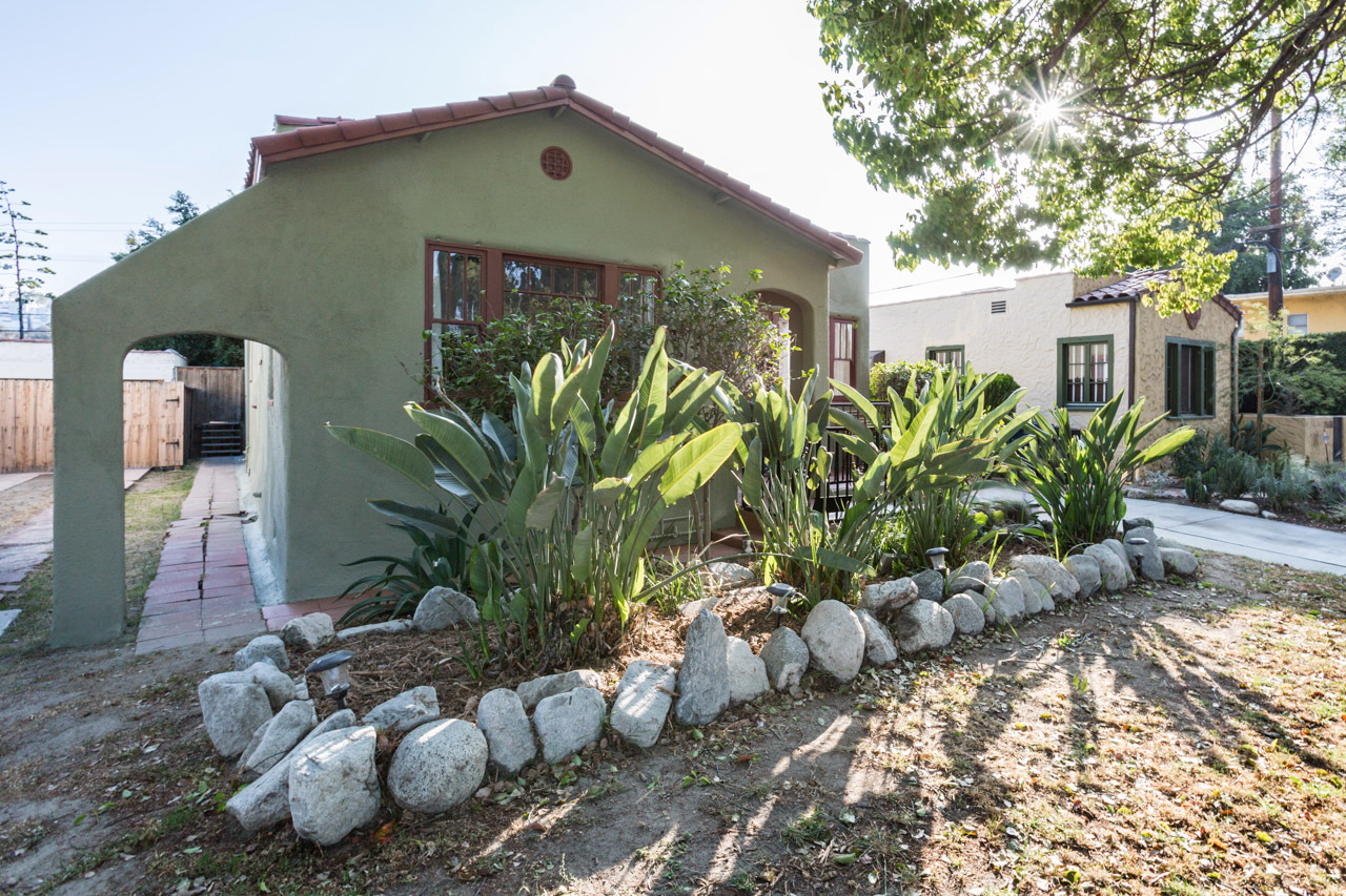 3532 HOLLYDALE DRIVE SOLD WITH MULTIPLE OFFERS The Local Real