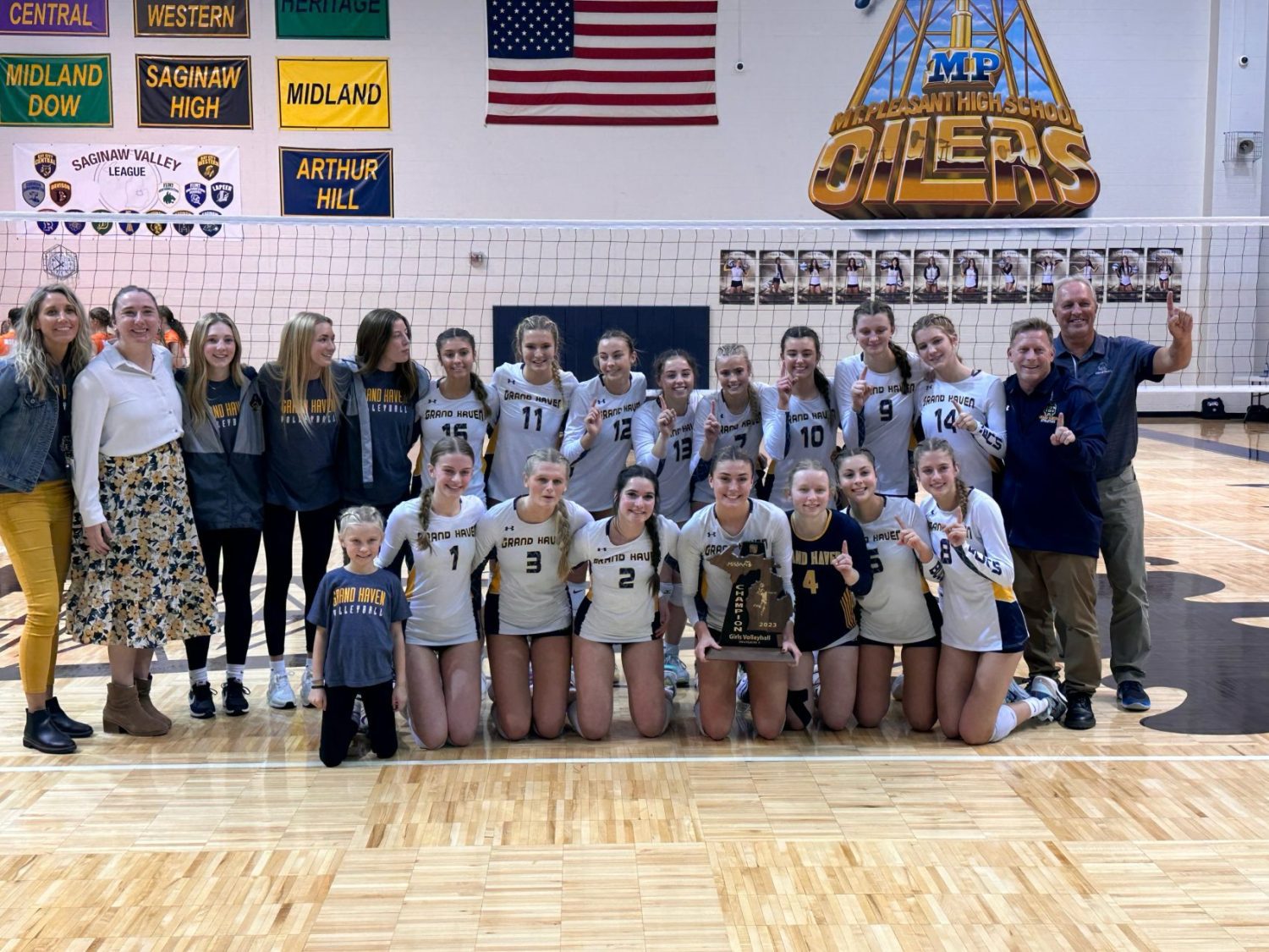 Grand Haven punches ticket to Division 1 volleyball quarterfinals Local Sports Journal
