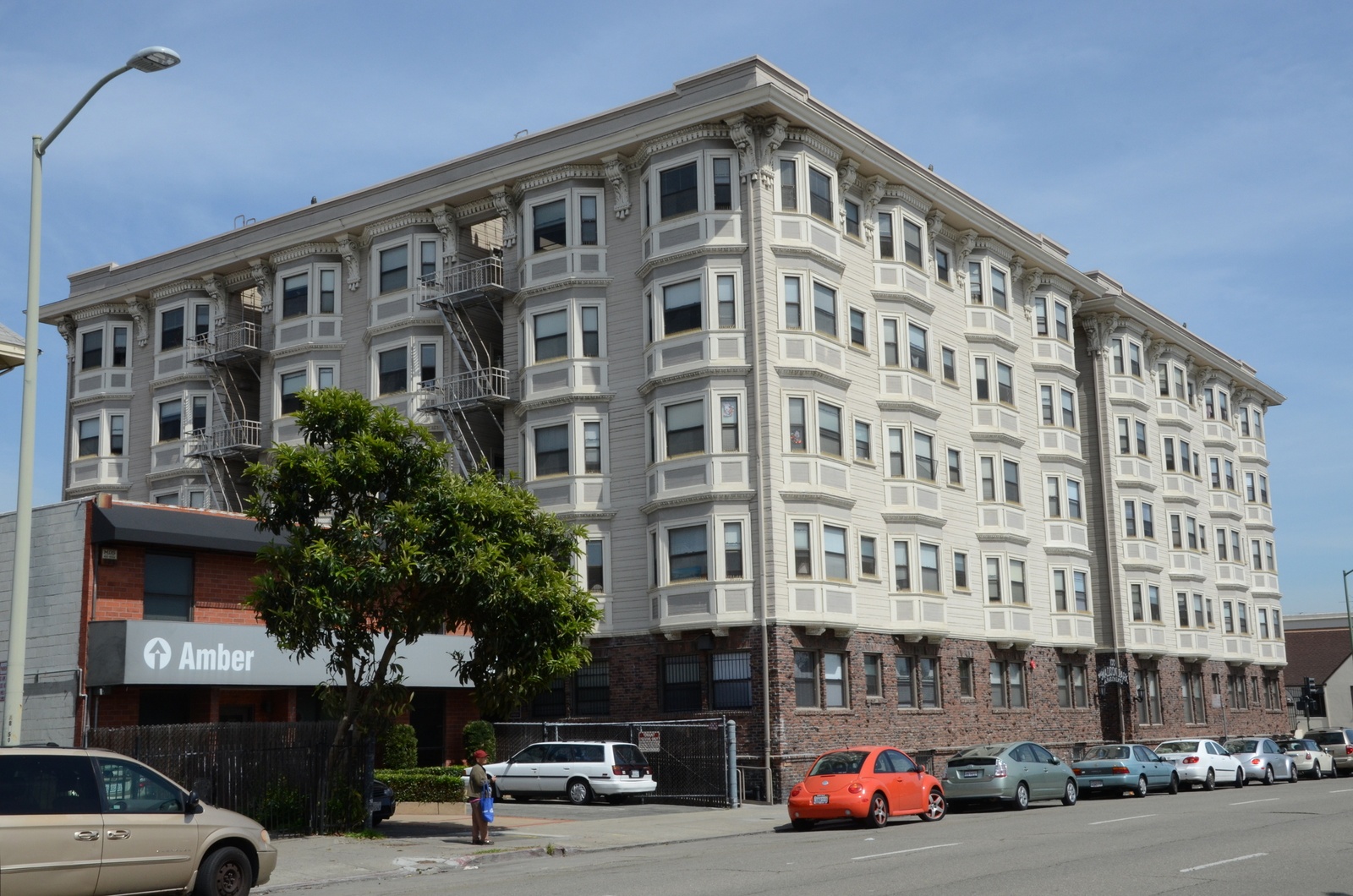 Information about "DSC_4755.JPG" on madison park apartments Oakland