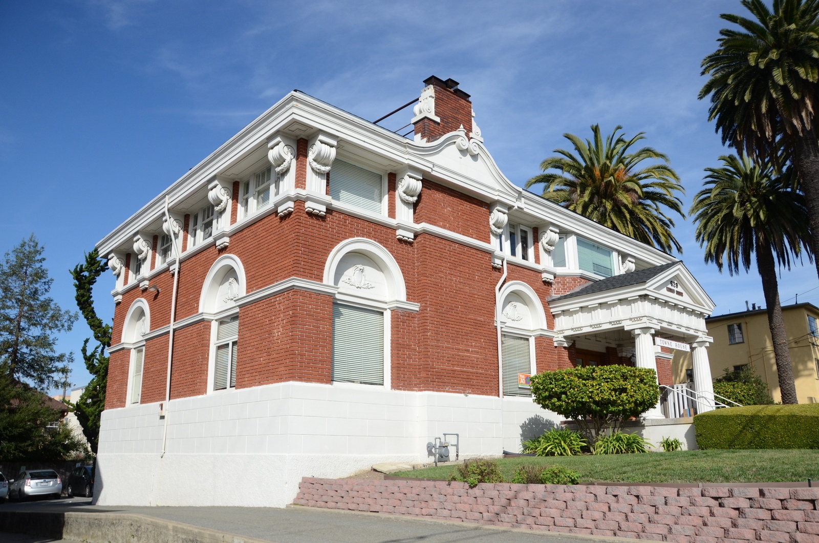 Information about "DSC_4679.JPG" on 629 oakland avenue Oakland LocalWiki