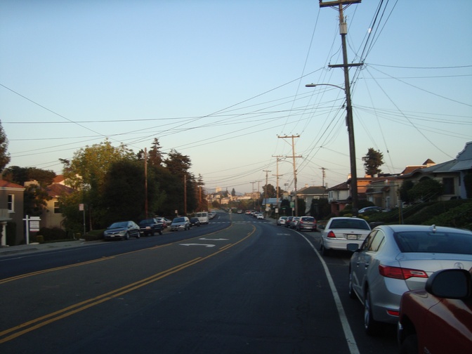 MacArthur Boulevard Oakland LocalWiki