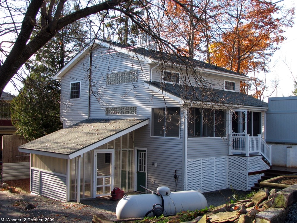 Information about "47 1_3 Shepard Avenue.jpg" on shepard avenue