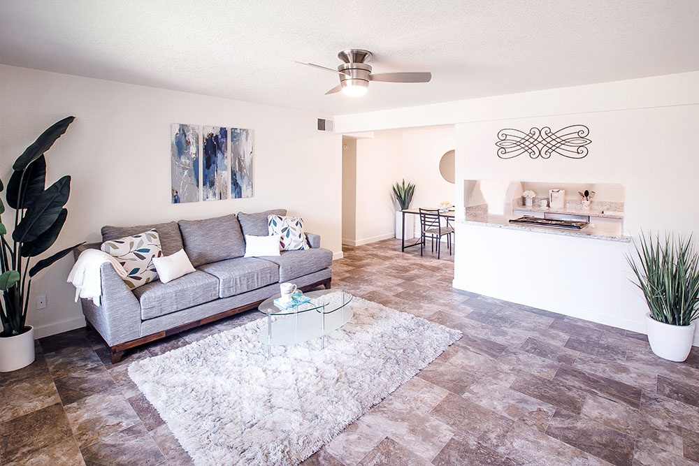 Information about "aggiesquareapartmentsdavisluxurylivingroom012