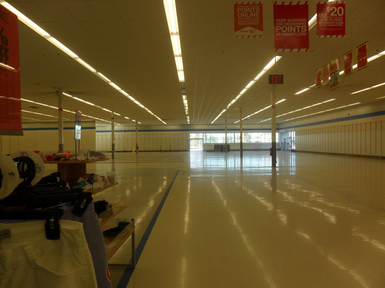 Information about "SAM_0316.JPG" on kmart Wyandotte and Greater