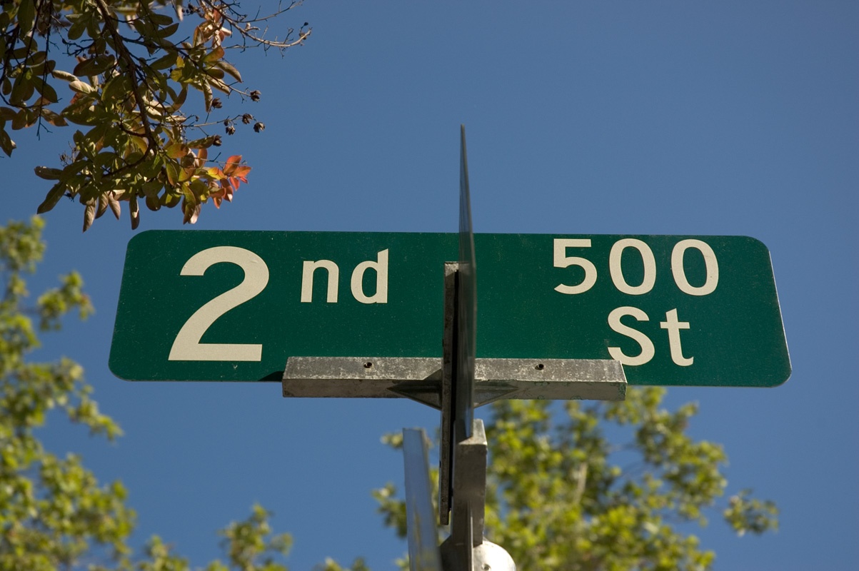 Information about "2nd_sign.jpg" on 2nd street - Davis - LocalWiki