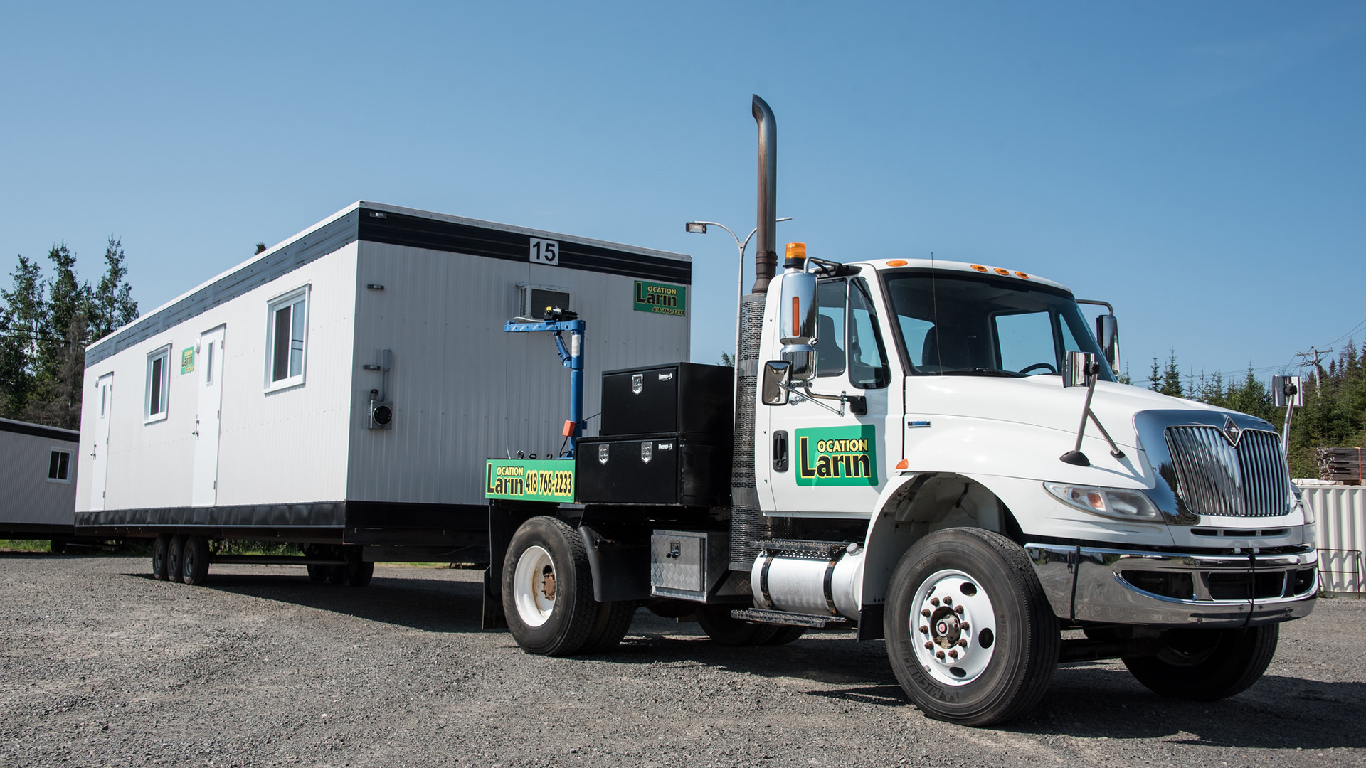 Services Location et transport de roulottes de chantier Larin