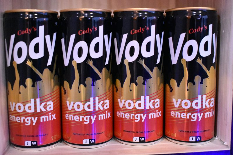 Afrique / Vody Energy Drink Évitez le mélange avec des substances