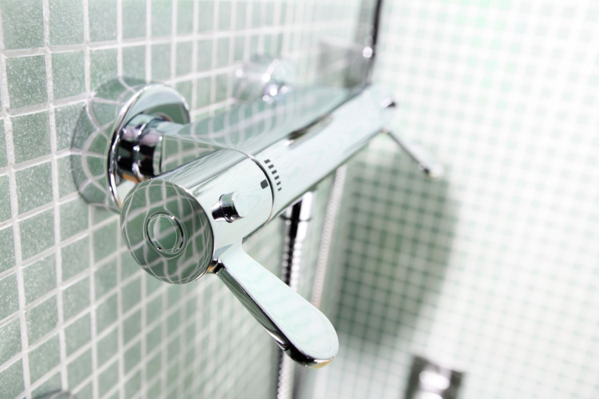 Shower Valve Height Spacing Guide Lockdown Loo