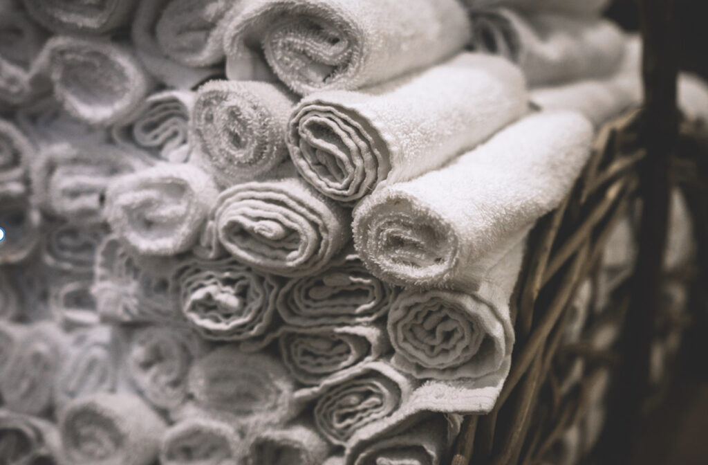 How to Fold Towels to Save Space Lockdown Loo