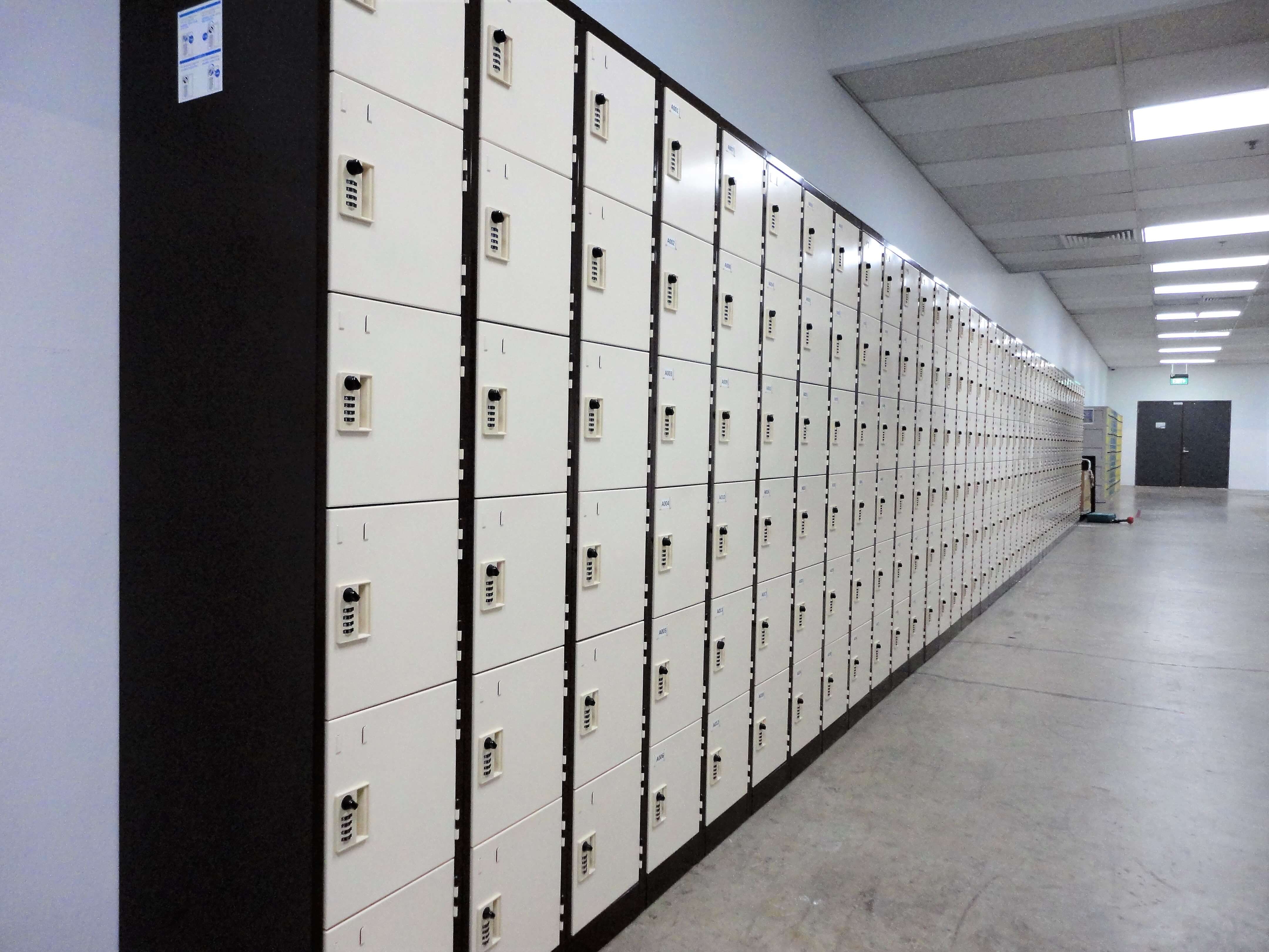 သတ္တုလော့ကာ Locker & Lock®