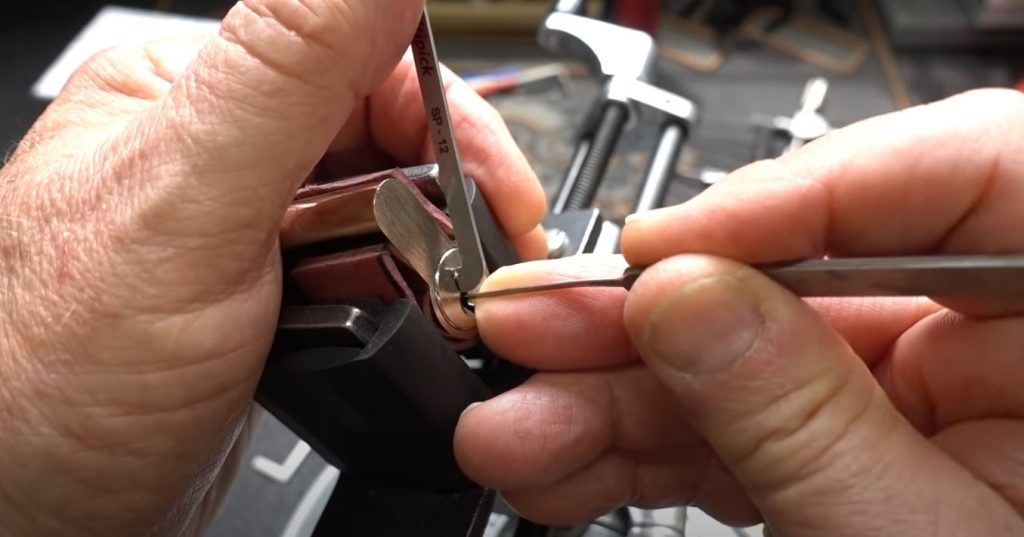 The Legend of Lock Picking Who is BosnianBill?