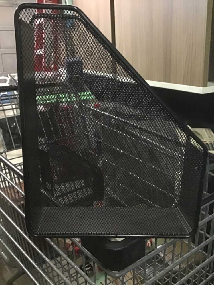 Black Metal Mesh Magazine Holder