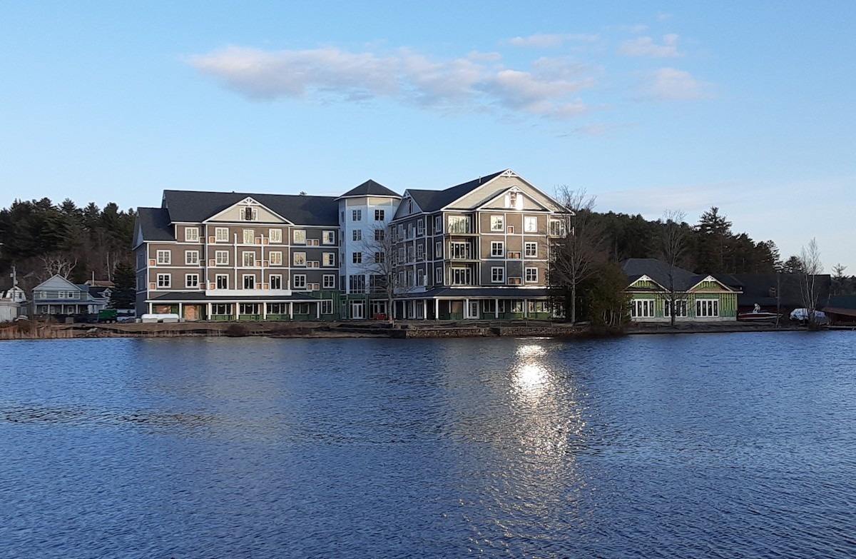 Saranac Waterfront Lodge Makes Mindful MidConstruction Modifications