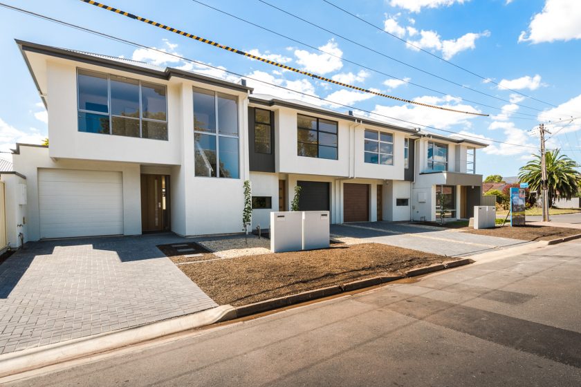 Gothic Paradise Lofty Project Management