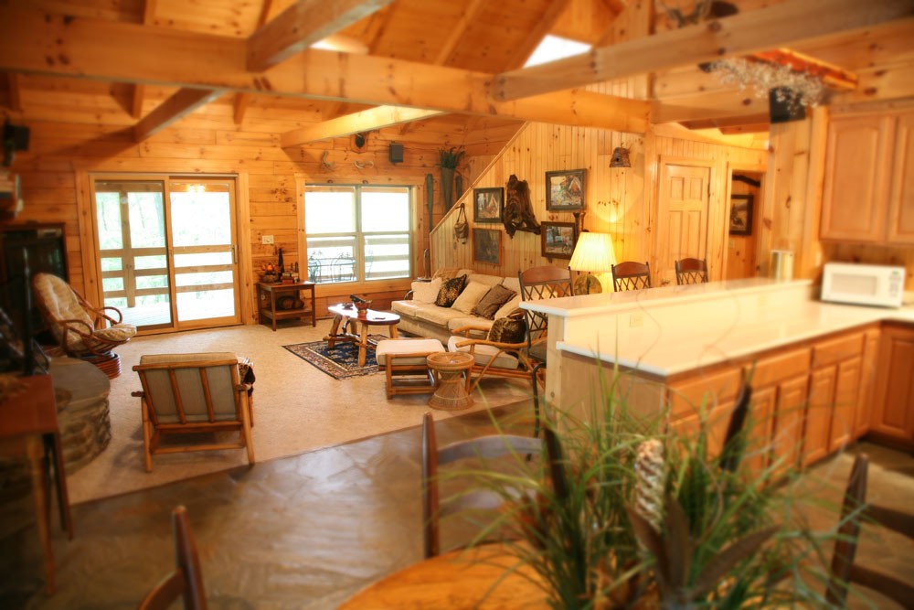 Luxury Two Story Log Cabin Silver Ridge Resort (Eureka Springs, Arkansas)