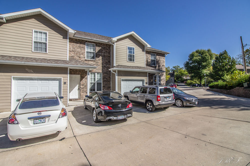 Home Log Hill Properties