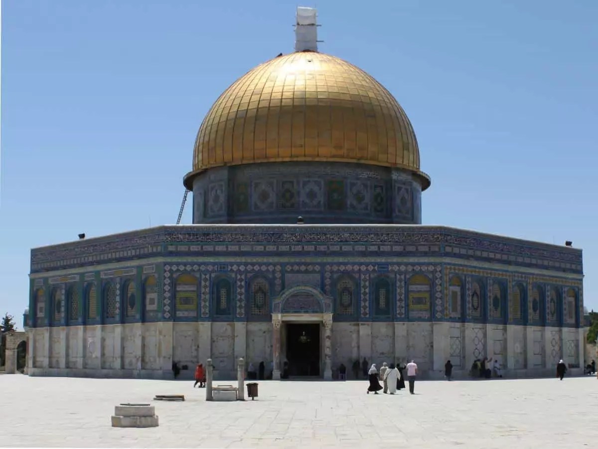 Jerusalem’s MasjidAlAqsa shut for three weeks amid surge