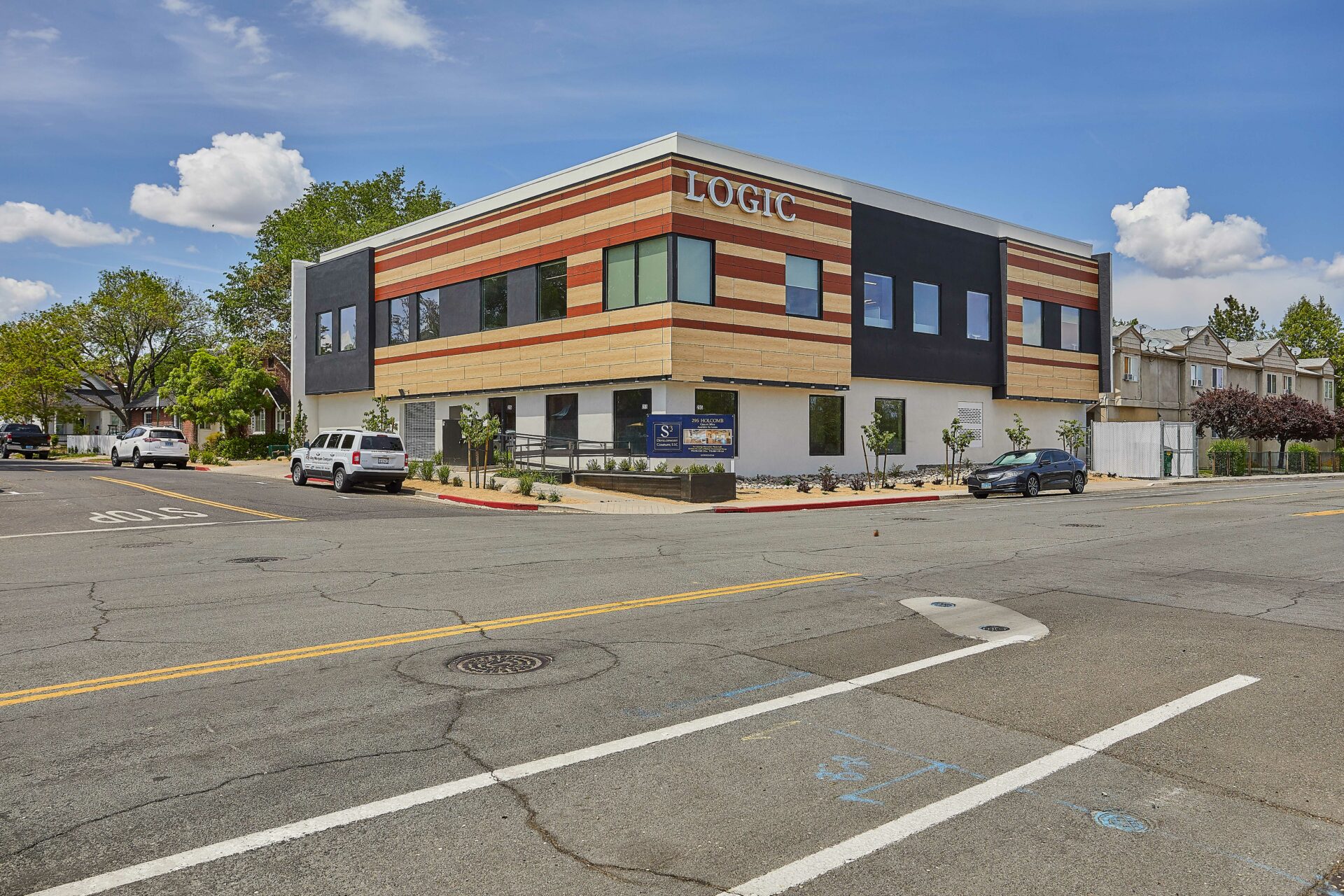 295 Ave. LOGIC Commercial Real Estate