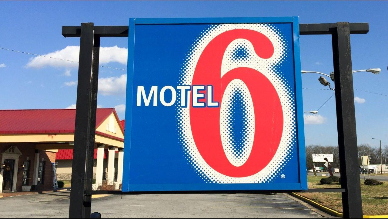 Motel 6 Logo LogoDix