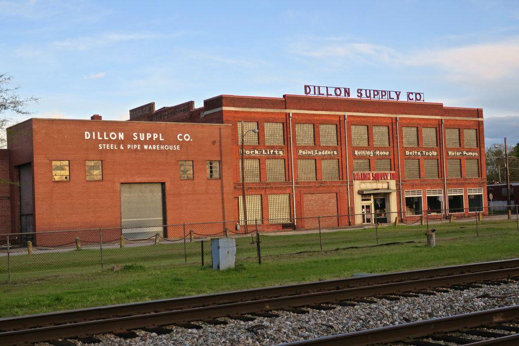 Dillon Supply Logo