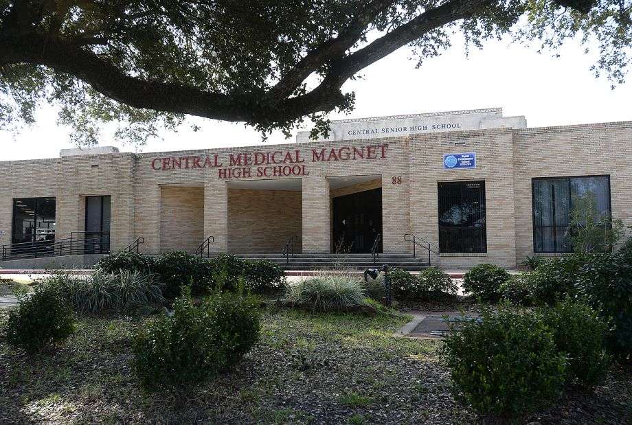 Beaumont High School Logo LogoDix