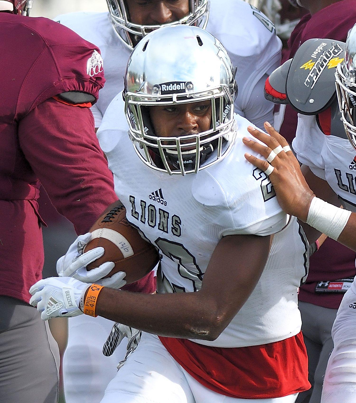 EMCC Scooba Football Logo