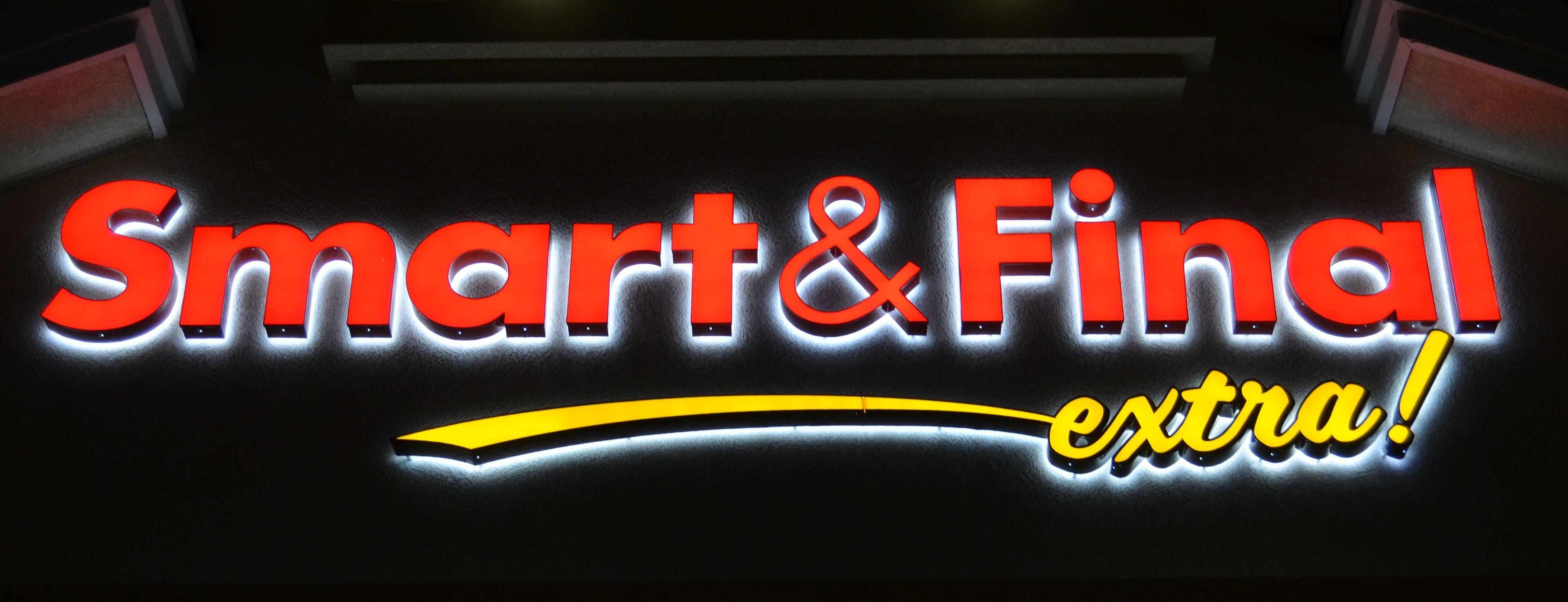 Smart and Final Logo